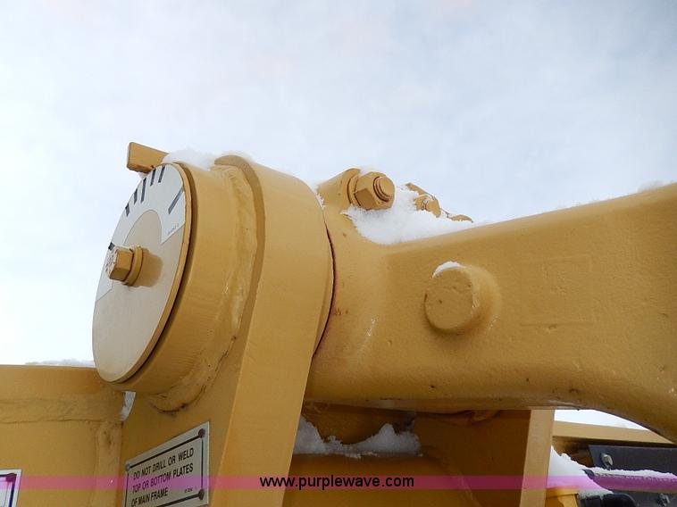 image for item H1314 1999 Caterpillar 140H articulated motor grader