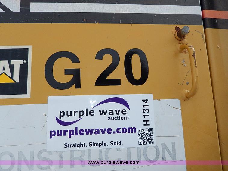 image for item H1314 1999 Caterpillar 140H articulated motor grader