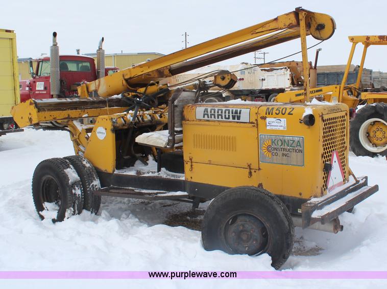 image for item H1315 Arrow G400 hammer