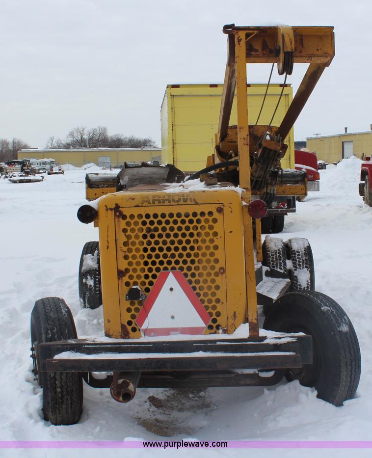 image for item H1315 Arrow G400 hammer