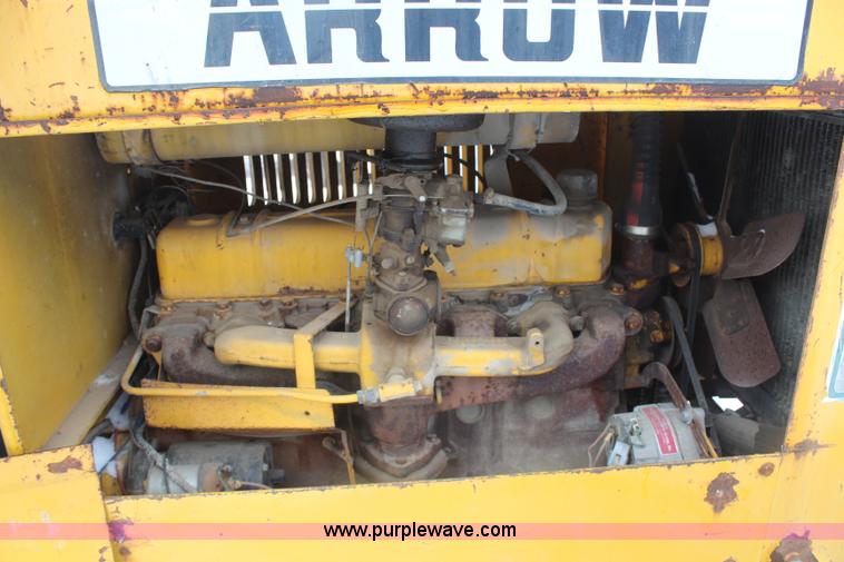 image for item H1315 Arrow G400 hammer