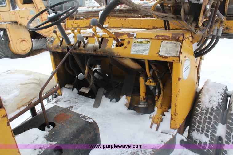 image for item H1315 Arrow G400 hammer