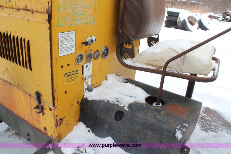 image for item H1315 Arrow G400 hammer