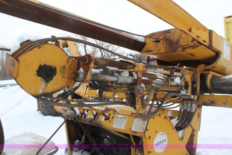 image for item H1315 Arrow G400 hammer