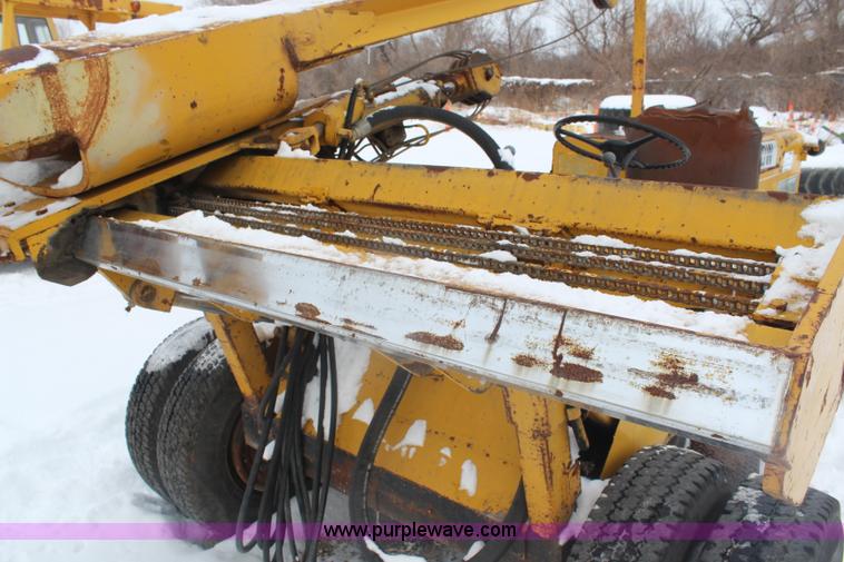 image for item H1315 Arrow G400 hammer