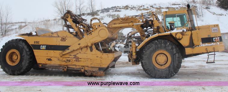 image for item H1333 1988 Caterpillar 615C scraper