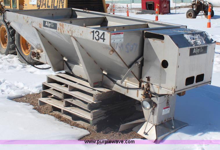 image for item H1337 Airflow stainless steel spreader
