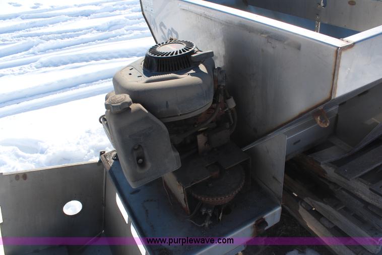 image for item H1337 Airflow stainless steel spreader