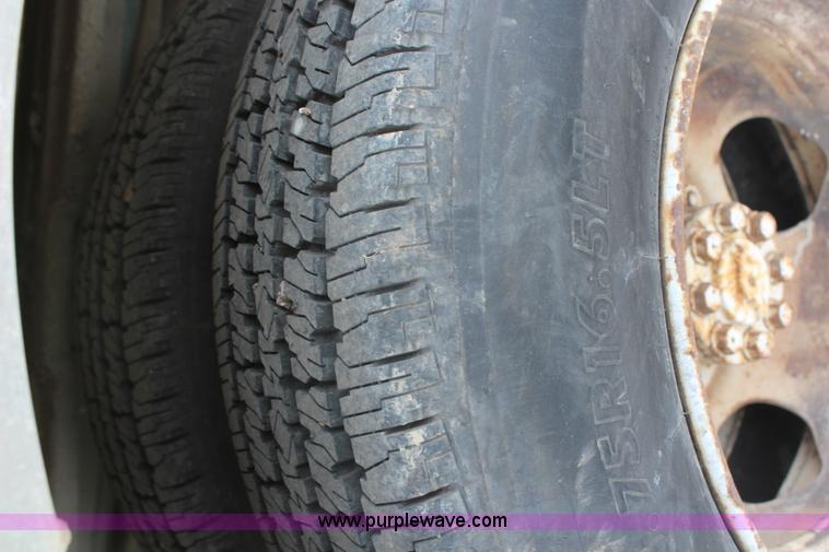 image for item H1353 1988 GMC Vandura G3500 box truck