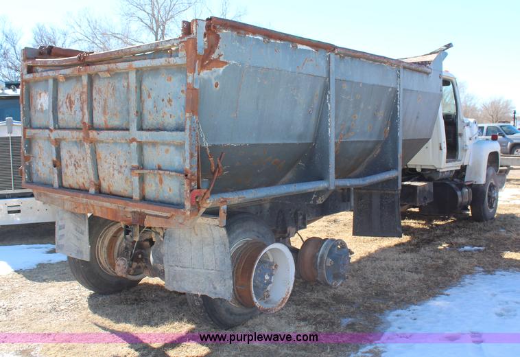 image for item H1355 1988 Ford LT8000 dump truck