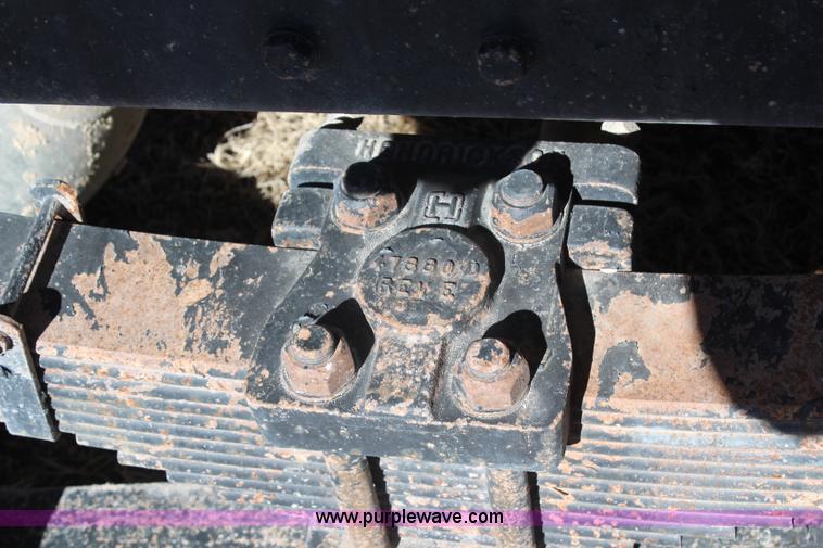 image for item H1355 1988 Ford LT8000 dump truck