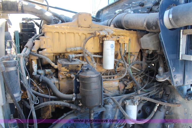 image for item H1356 1976 Kenworth W900A dump truck