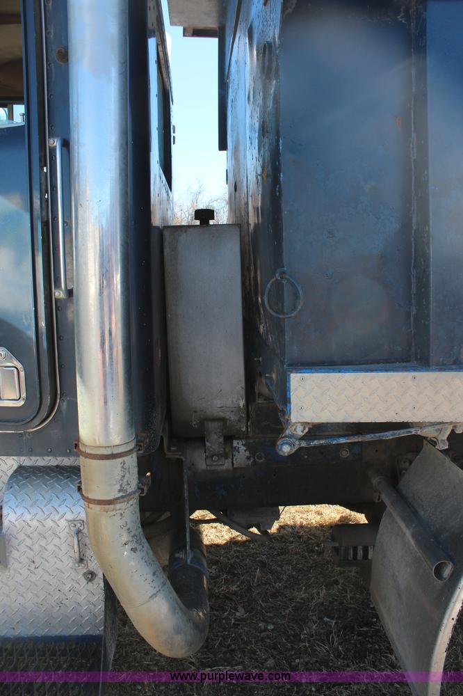 image for item H1356 1976 Kenworth W900A dump truck