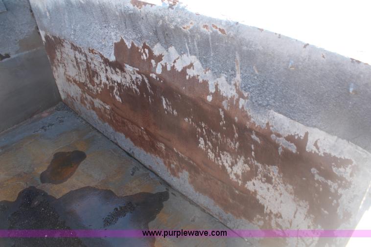 image for item H1356 1976 Kenworth W900A dump truck