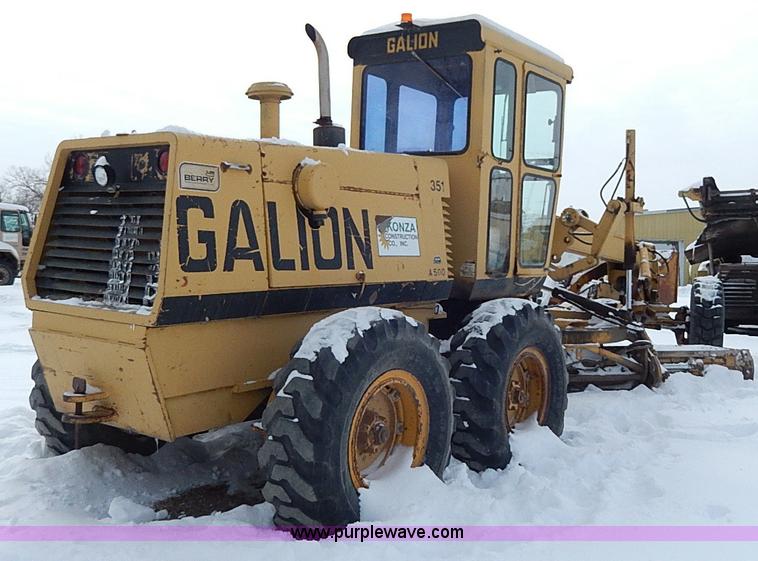 image for item H1358 1987 Galion A500 articulated motor grader