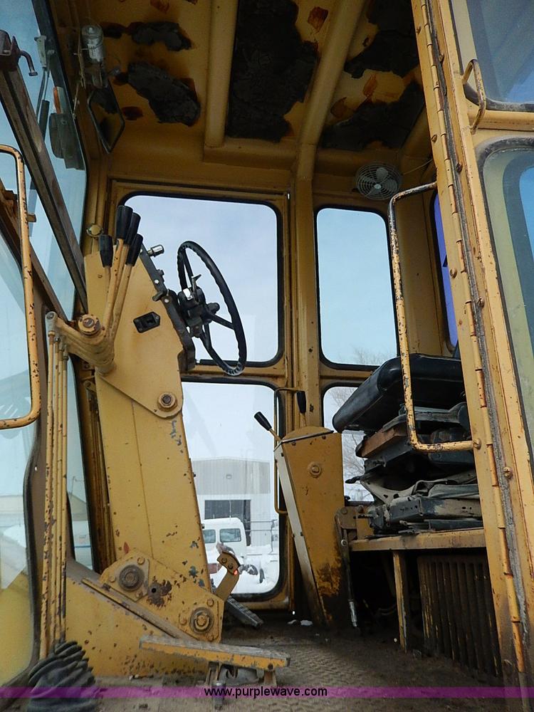 image for item H1358 1987 Galion A500 articulated motor grader