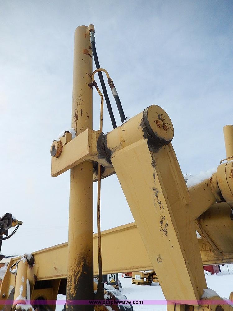 image for item H1358 1987 Galion A500 articulated motor grader