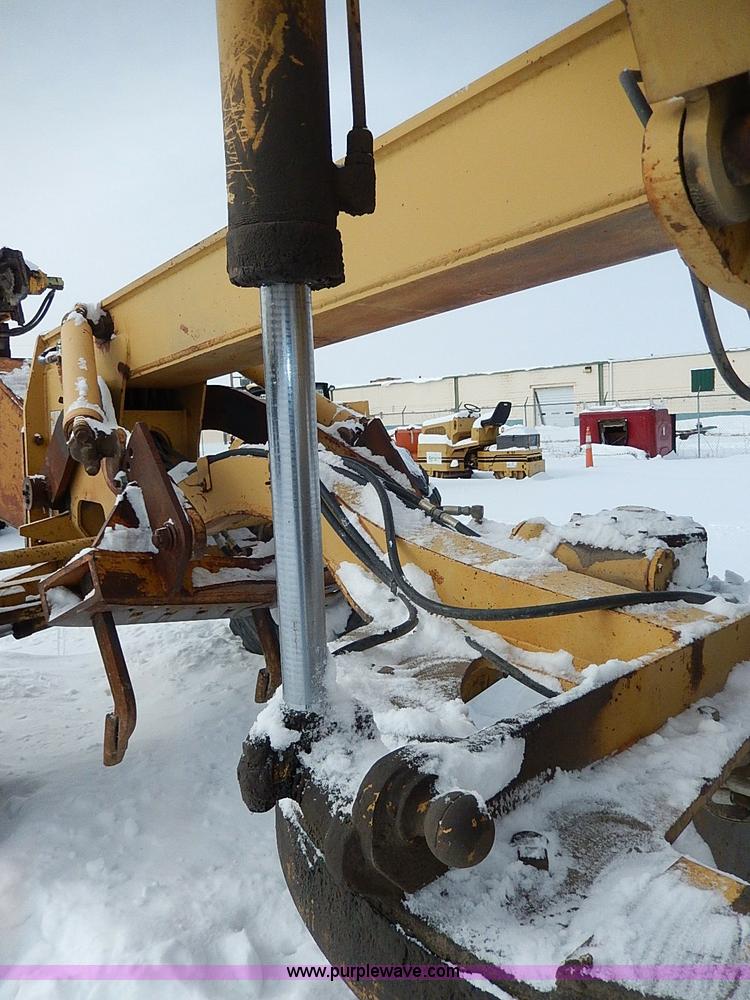 image for item H1358 1987 Galion A500 articulated motor grader