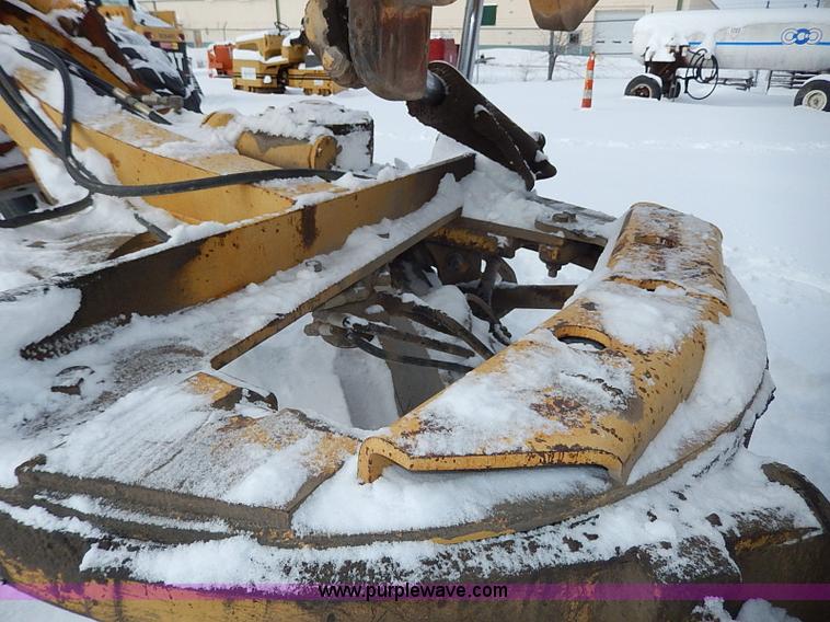 image for item H1358 1987 Galion A500 articulated motor grader