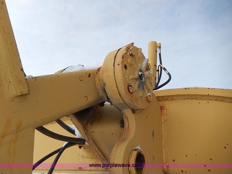 image for item H1358 1987 Galion A500 articulated motor grader
