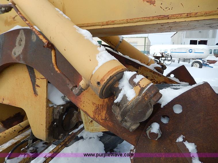 image for item H1358 1987 Galion A500 articulated motor grader