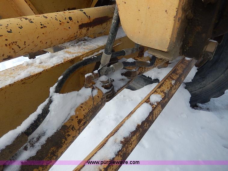 image for item H1358 1987 Galion A500 articulated motor grader