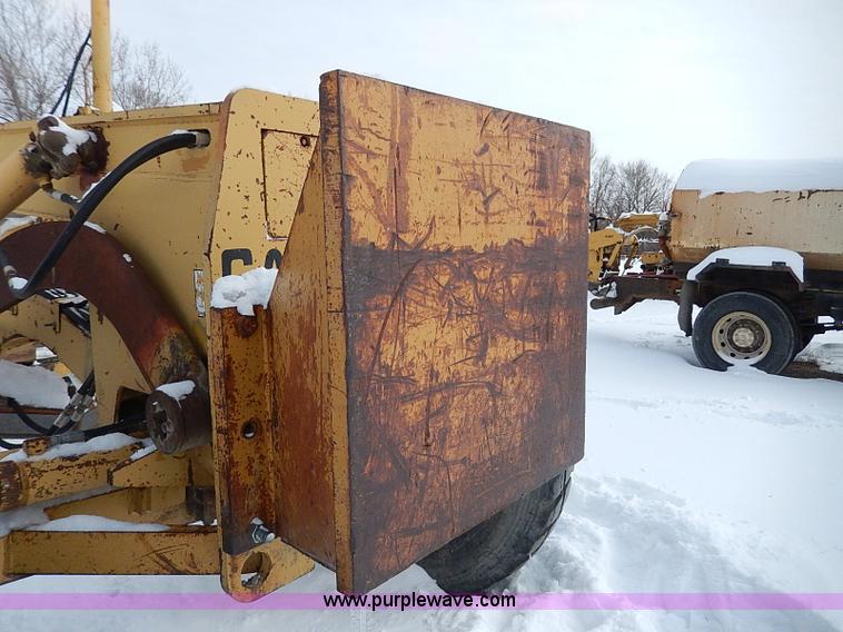 image for item H1358 1987 Galion A500 articulated motor grader