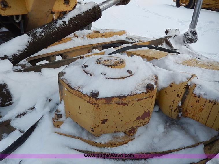 image for item H1358 1987 Galion A500 articulated motor grader