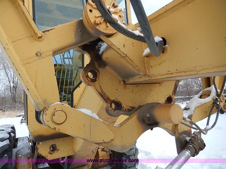 image for item H1358 1987 Galion A500 articulated motor grader