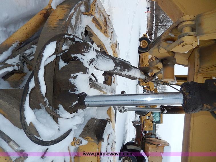 image for item H1358 1987 Galion A500 articulated motor grader