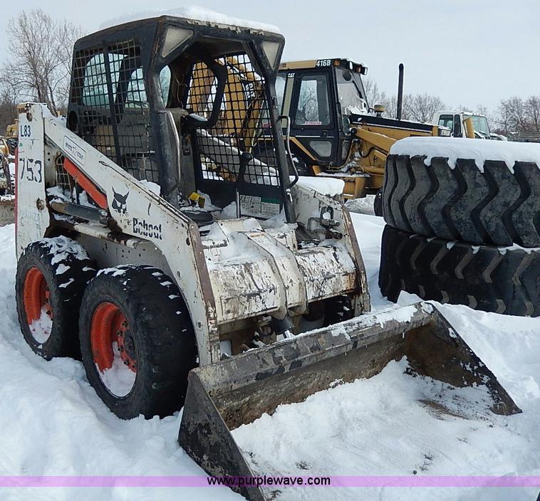 image for item H1360 2001 Bobcat 753G skid steer