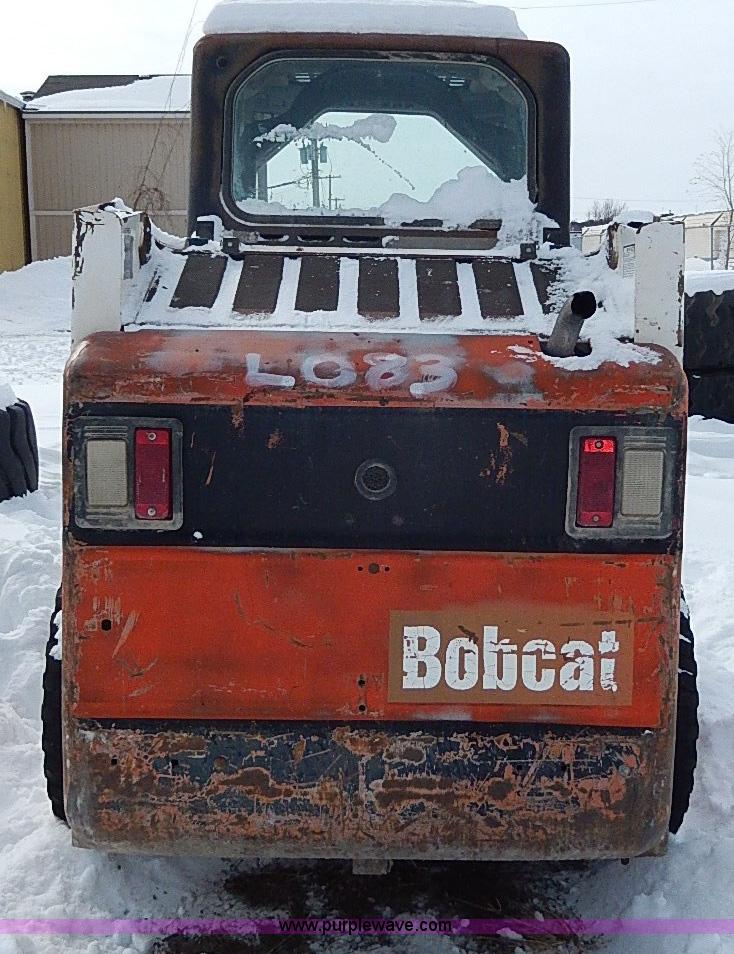 image for item H1360 2001 Bobcat 753G skid steer