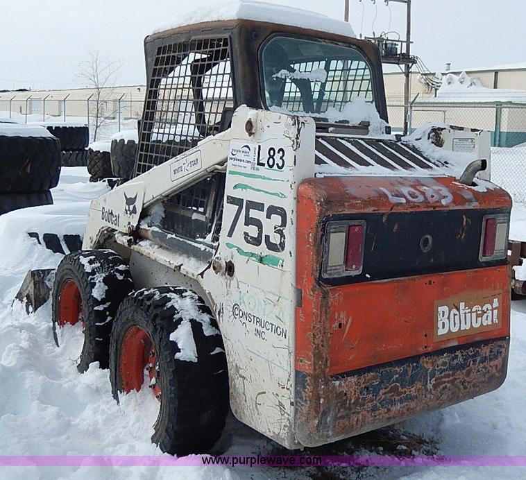 image for item H1360 2001 Bobcat 753G skid steer