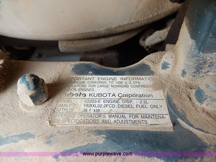 image for item H1360 2001 Bobcat 753G skid steer