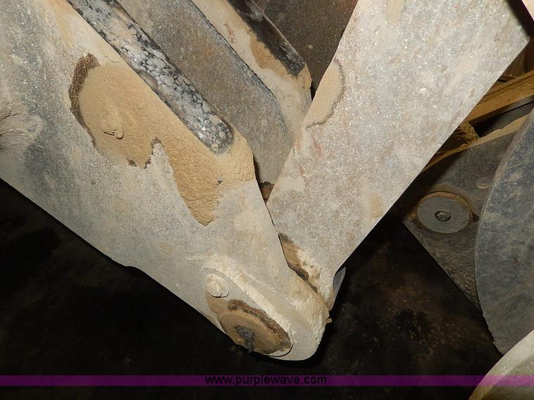 image for item H1362 1994 Volvo L150 wheel loader