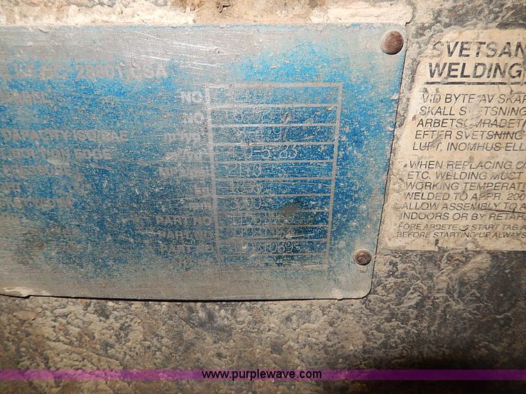 image for item H1362 1994 Volvo L150 wheel loader