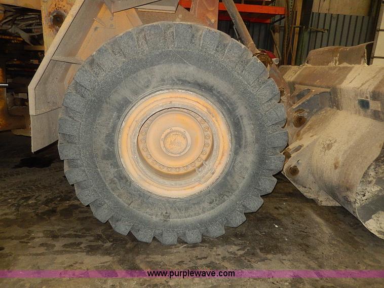 image for item H1362 1994 Volvo L150 wheel loader
