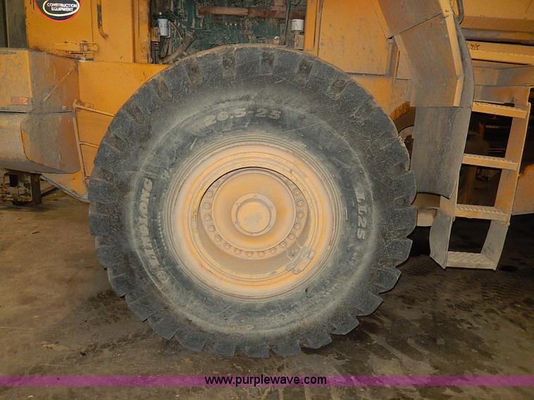 image for item H1362 1994 Volvo L150 wheel loader