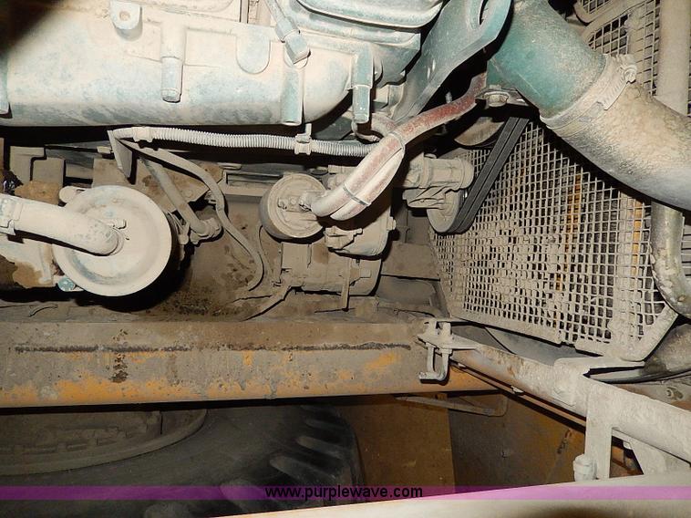 image for item H1362 1994 Volvo L150 wheel loader