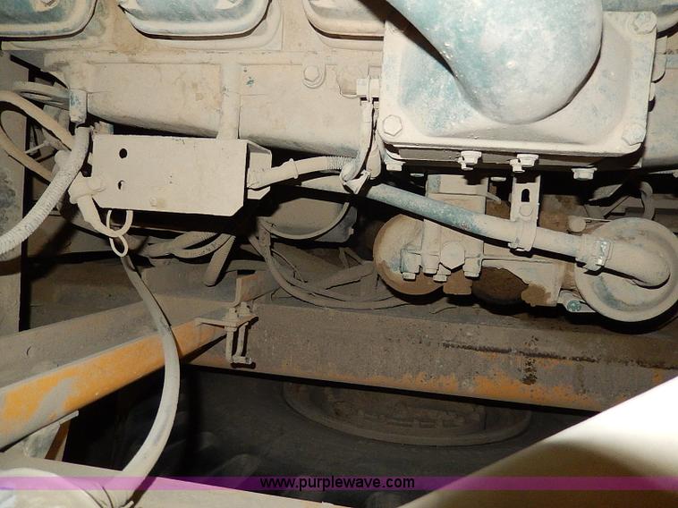 image for item H1362 1994 Volvo L150 wheel loader