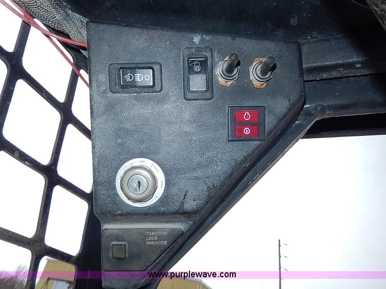 image for item H1365 1996 Bobcat 753 skid steer