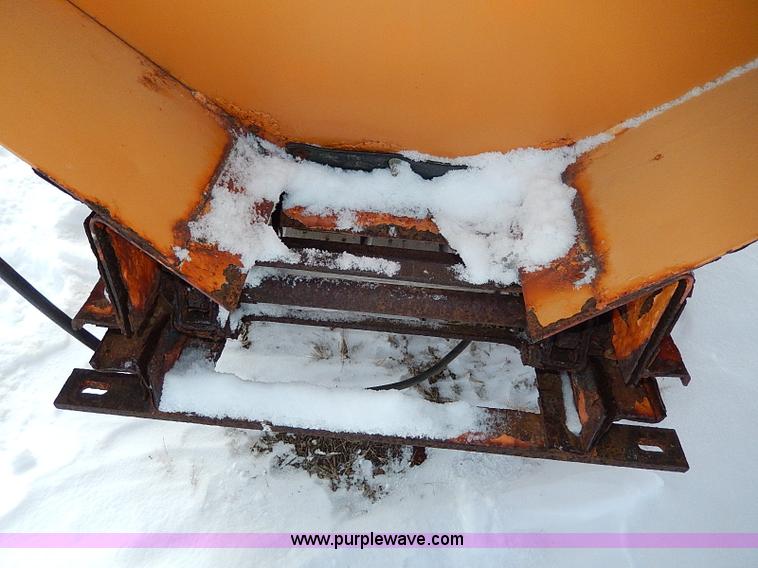 image for item H1366 Henderson 8' spreader