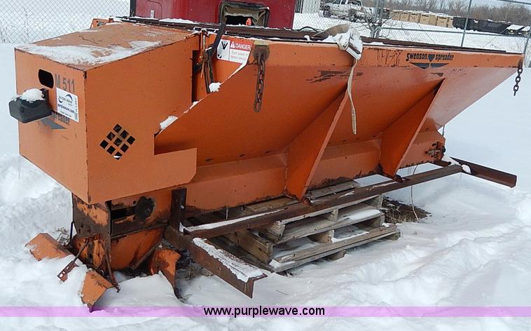 image for item H1367 Swenson 8' spreader