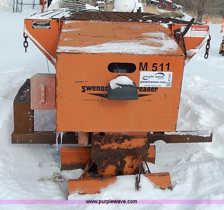 image for item H1367 Swenson 8' spreader