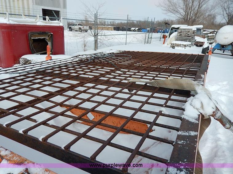 image for item H1367 Swenson 8' spreader