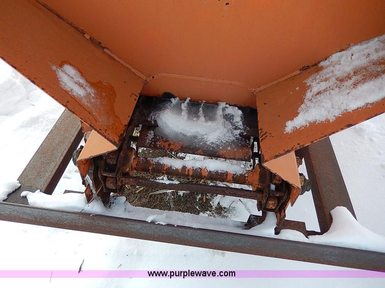 image for item H1367 Swenson 8' spreader