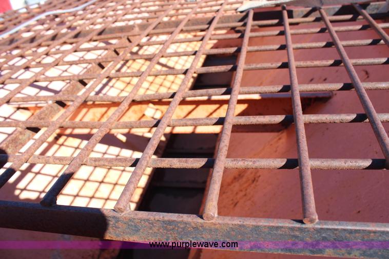 image for item H1367 Swenson 8' spreader