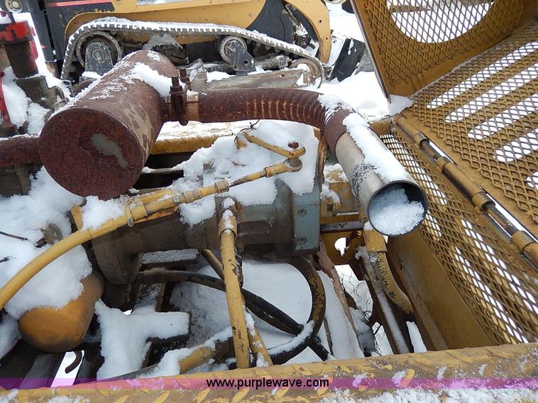 image for item H1368 Mauldin asphalt roller