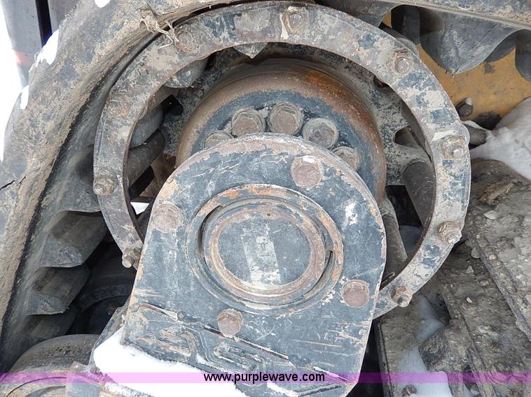 image for item H1369 2005 Caterpillar 277B skid steer