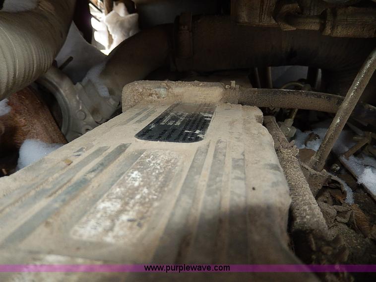 image for item H1369 2005 Caterpillar 277B skid steer